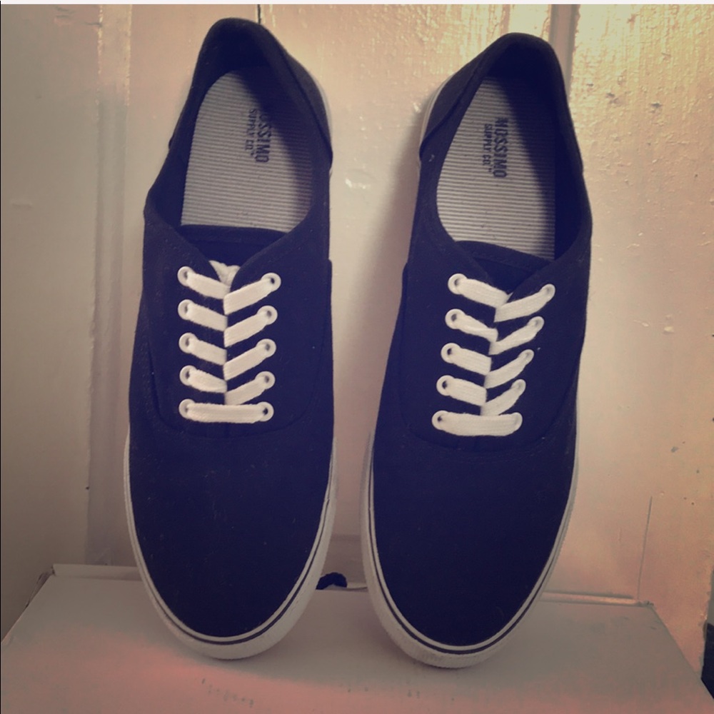 Mossimo Supply Co Tennis Shoes